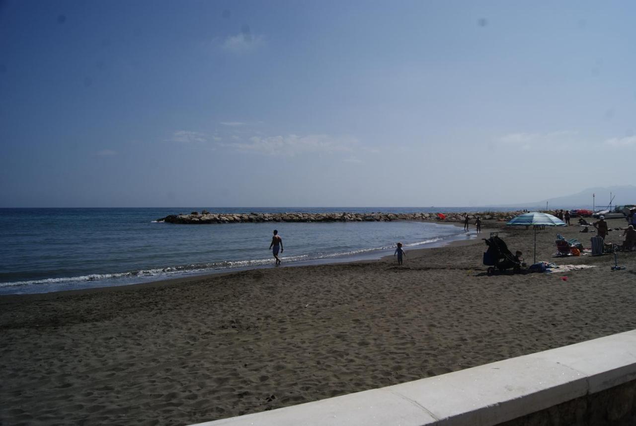 Casa Lopez- Lujosa Casa De Playa En Malaga Βίλα Εξωτερικό φωτογραφία